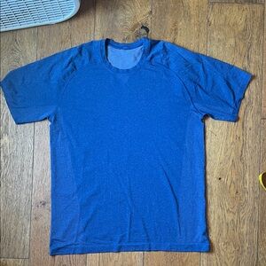 lululemon athletica Blue Short Sleeve Tee